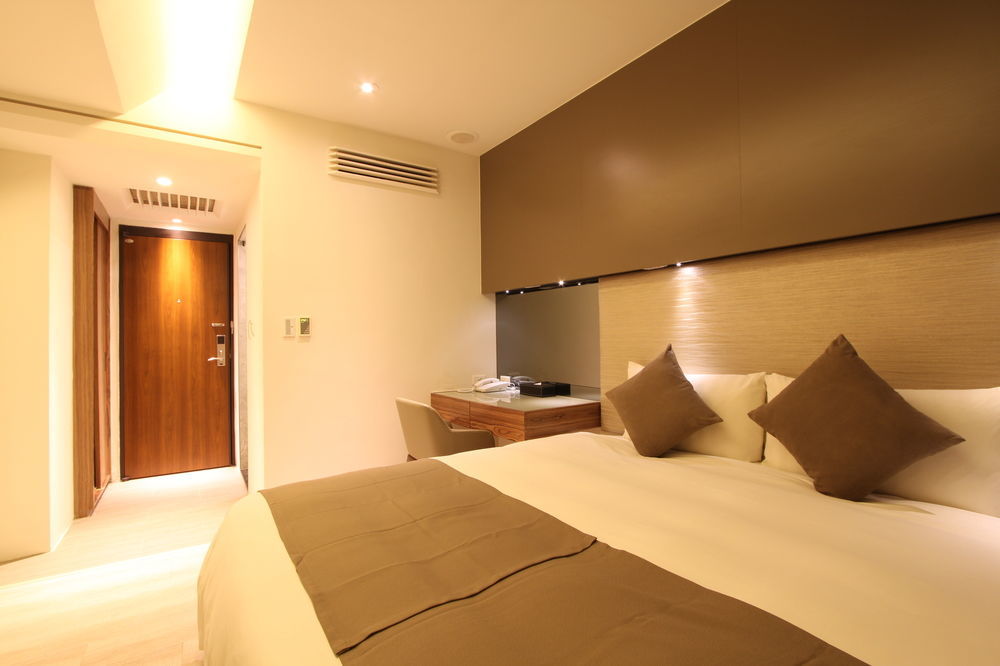 Shin Yuan Celeb Metro Hotel Хсинчу Сити Екстериор снимка